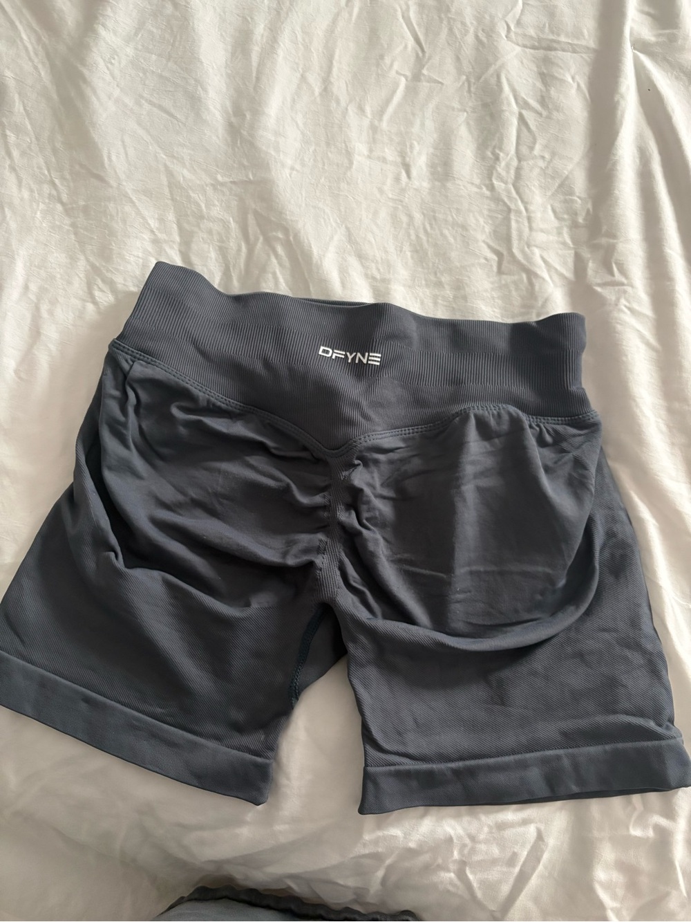 DFYNE shorts 4.5”